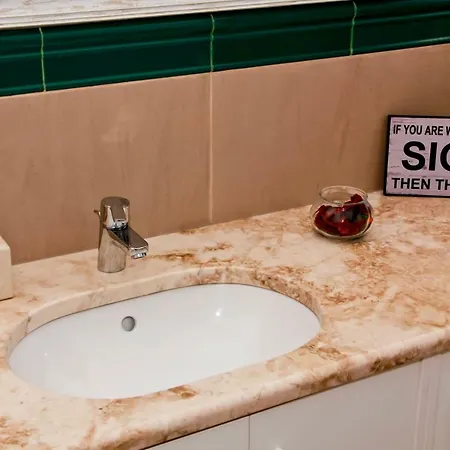 Bright In The Heart Of The With Netflix Διαμέρισμα *