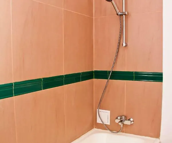 Lägenhet Bright In The Heart Of The With Netflix