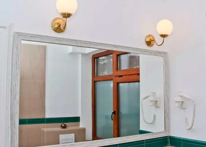 Bright In The Heart Of The With Netflix Bukarest